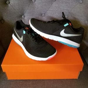 Women's Nike Running Shoes